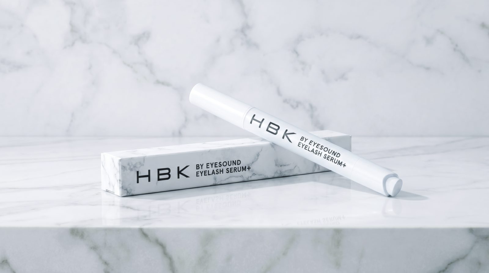 HBK BY EYESOUND EYELASH SERUM+ 本体とパッケージ